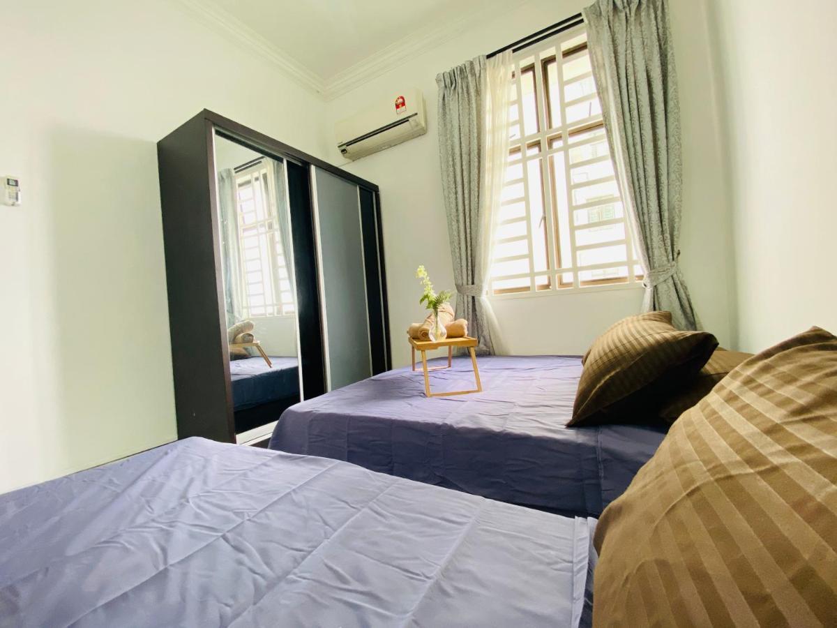 Cozy 1-10 Pax 4qbeds 2sbeds Sec7, I-city Apartment *