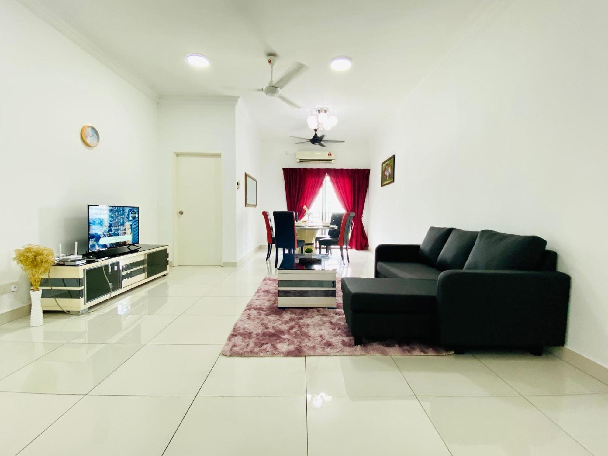 Cozy 1-10 Pax 4qbeds 2sbeds Sec7, I-city Shah Alam